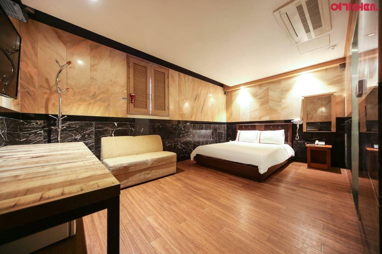 Signature Hotel Seoul Eksteriør billede